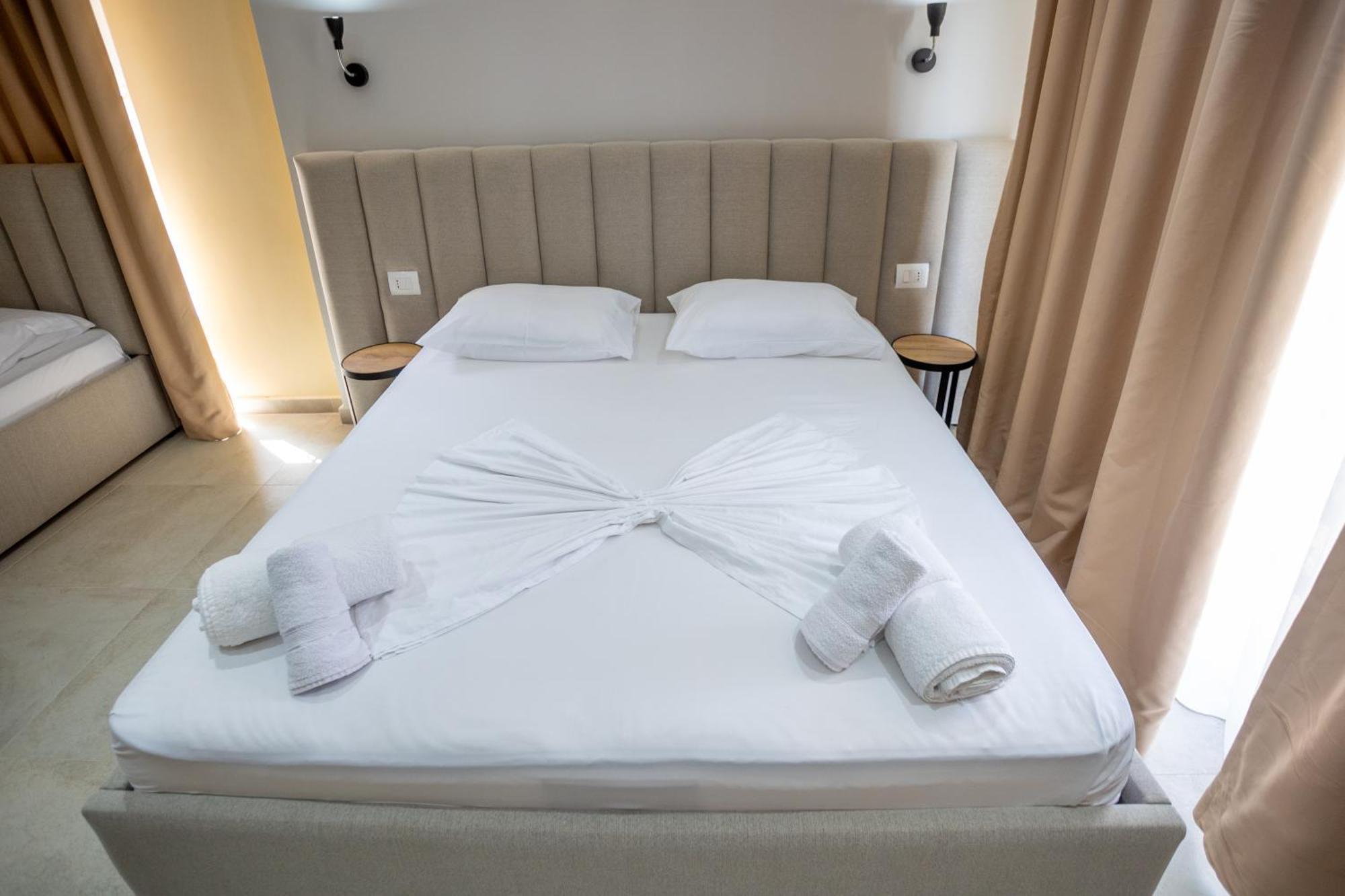 The Blue Wave Hotel Himare Luaran gambar