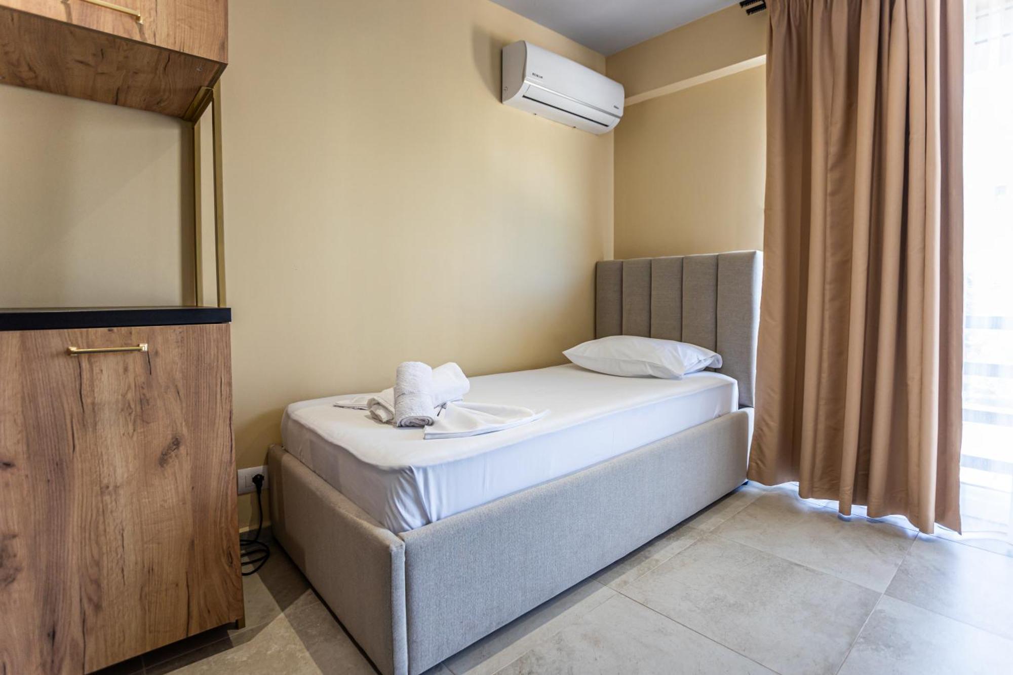 The Blue Wave Hotel Himare Luaran gambar