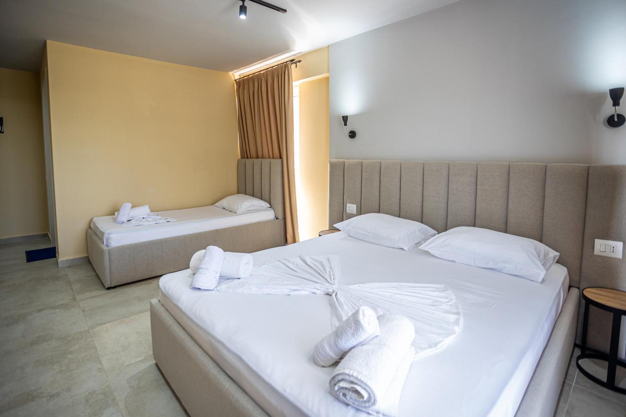 The Blue Wave Hotel Himare Luaran gambar