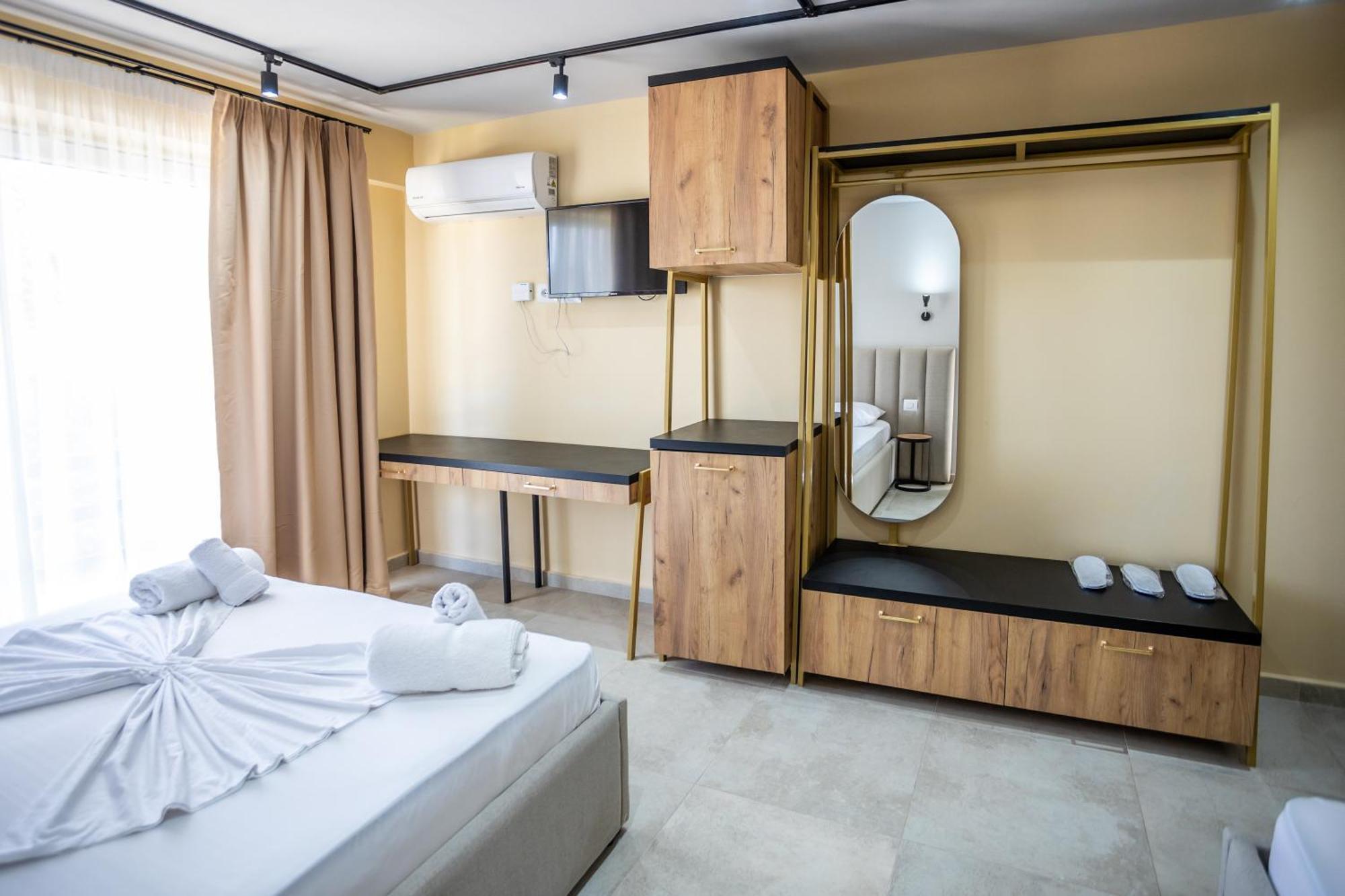 The Blue Wave Hotel Himare Luaran gambar
