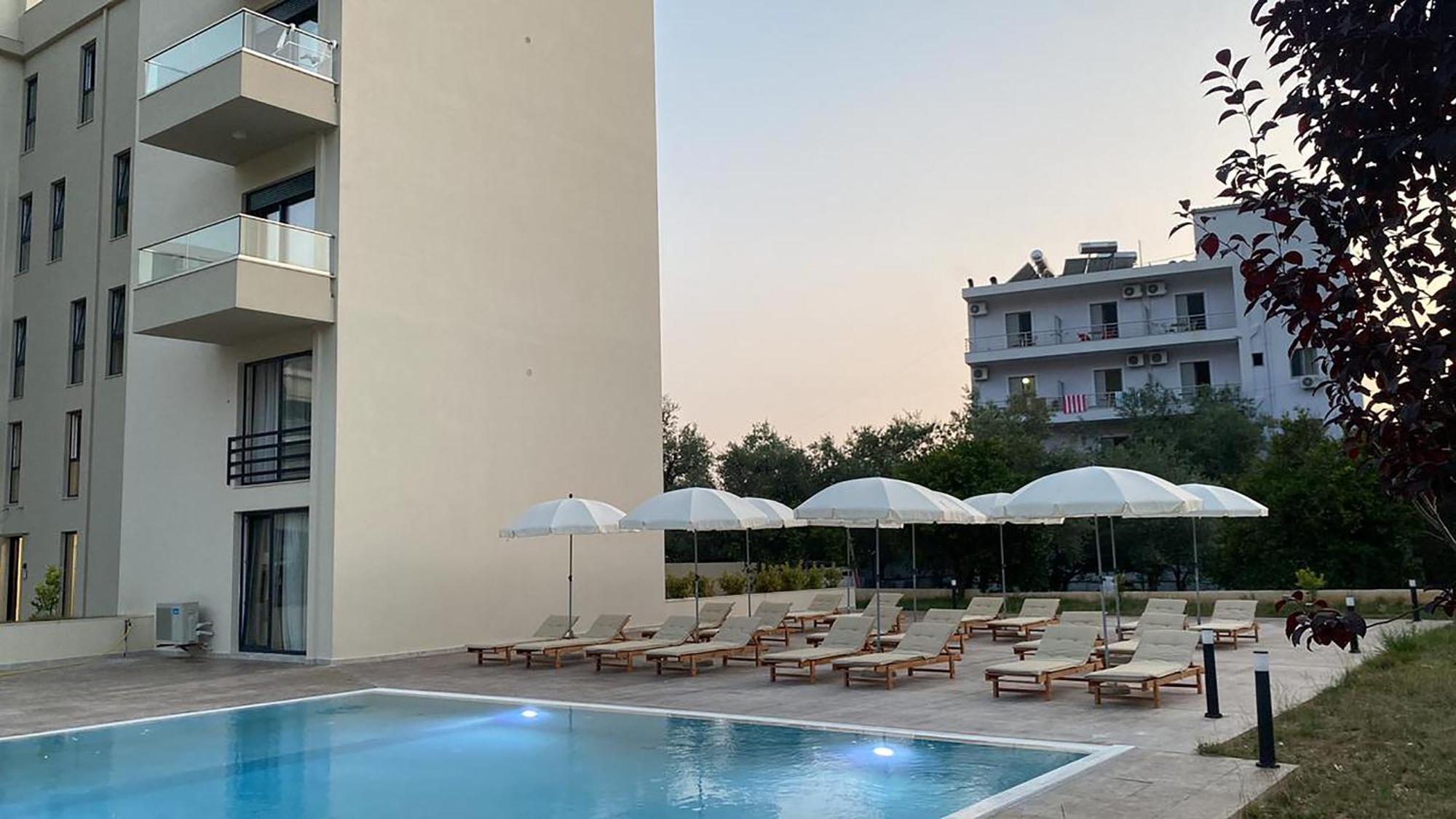 The Blue Wave Hotel Himare Luaran gambar