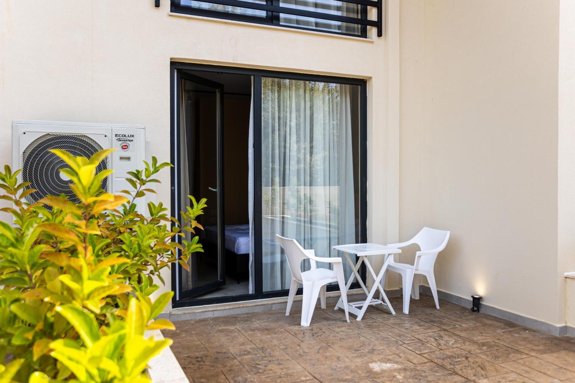 The Blue Wave Hotel Himare Luaran gambar