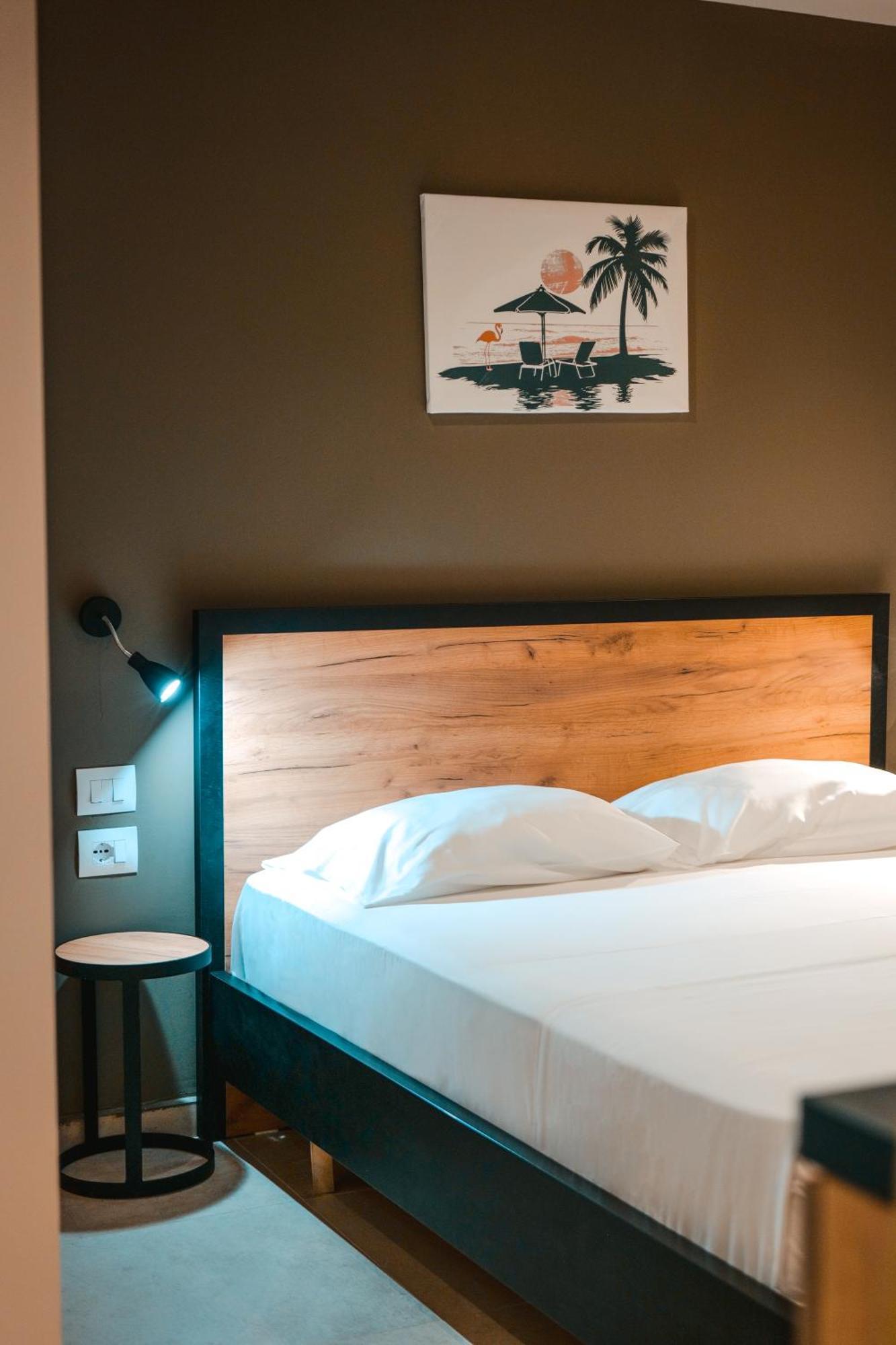 The Blue Wave Hotel Himare Luaran gambar